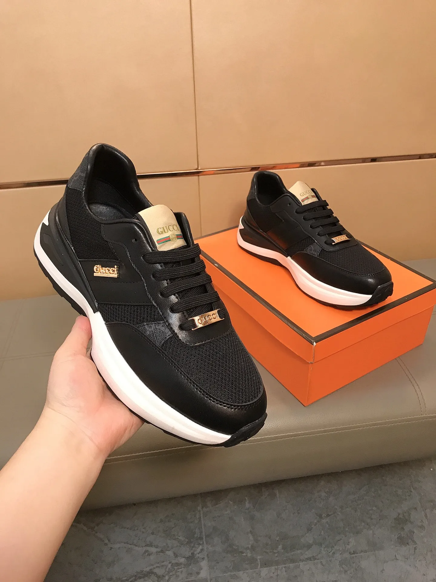 Factory price 442 👟👟🆕🆕 (GUCCI) latest casual and fashionable men's shoes, hot style 💥 simple and elegant style, exclusive for trendy men, the upper is made of cowhide + breathable fabric, sheepskin lining + foot pads, soft and comfortable outsole! 38-44.
